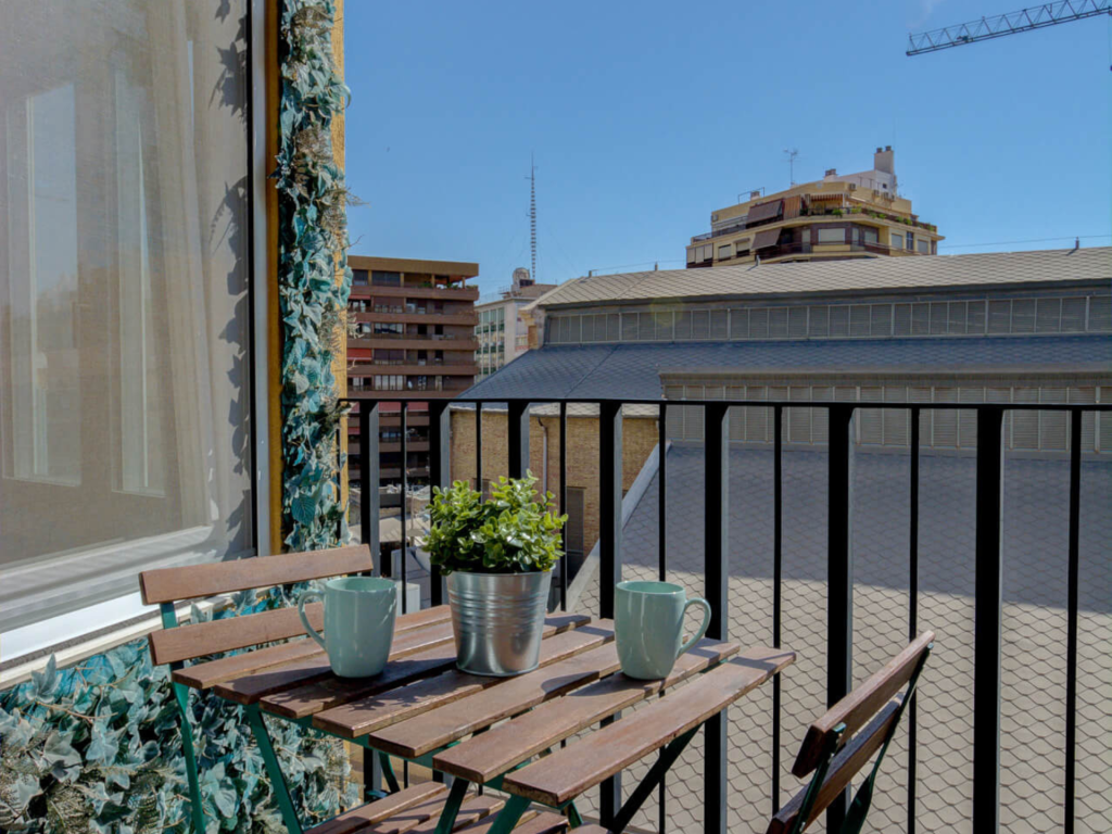flats with terrace in Alicante