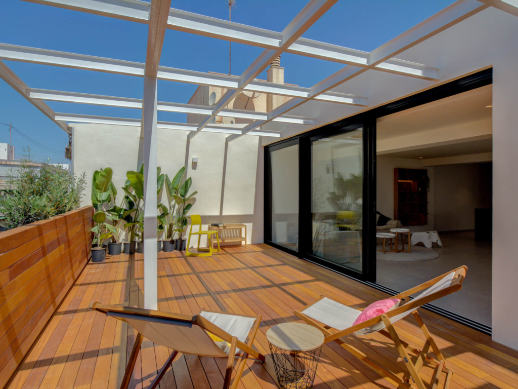 flats with terrace in Alicante